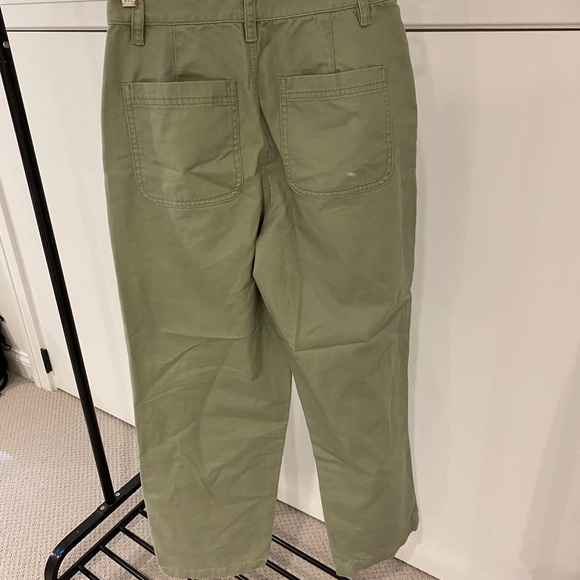 Aritzia green summer trousers - Picture 5 of 5